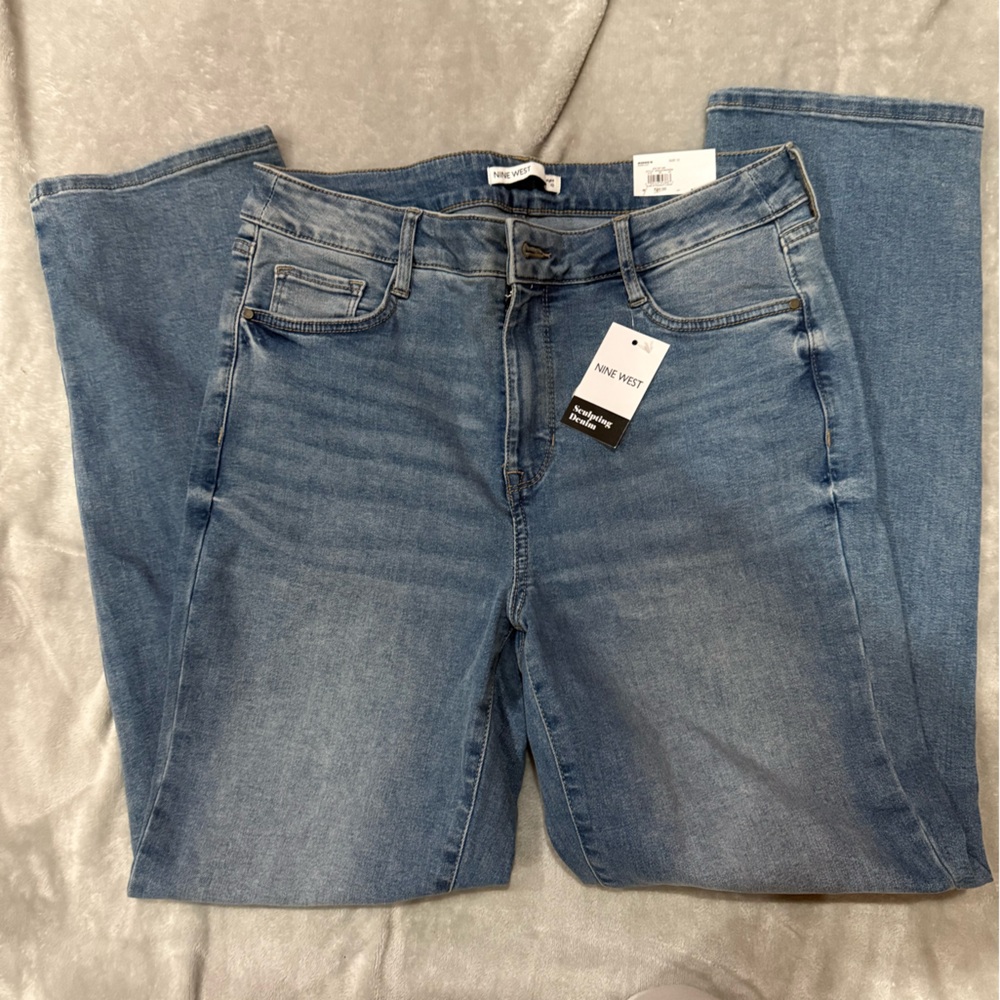 Nine West Classic Blue Women's Jeans - Size 12 NWT